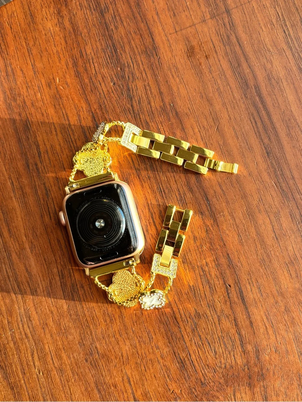 Apple Gold Smartwatch with White Clover Accent Band